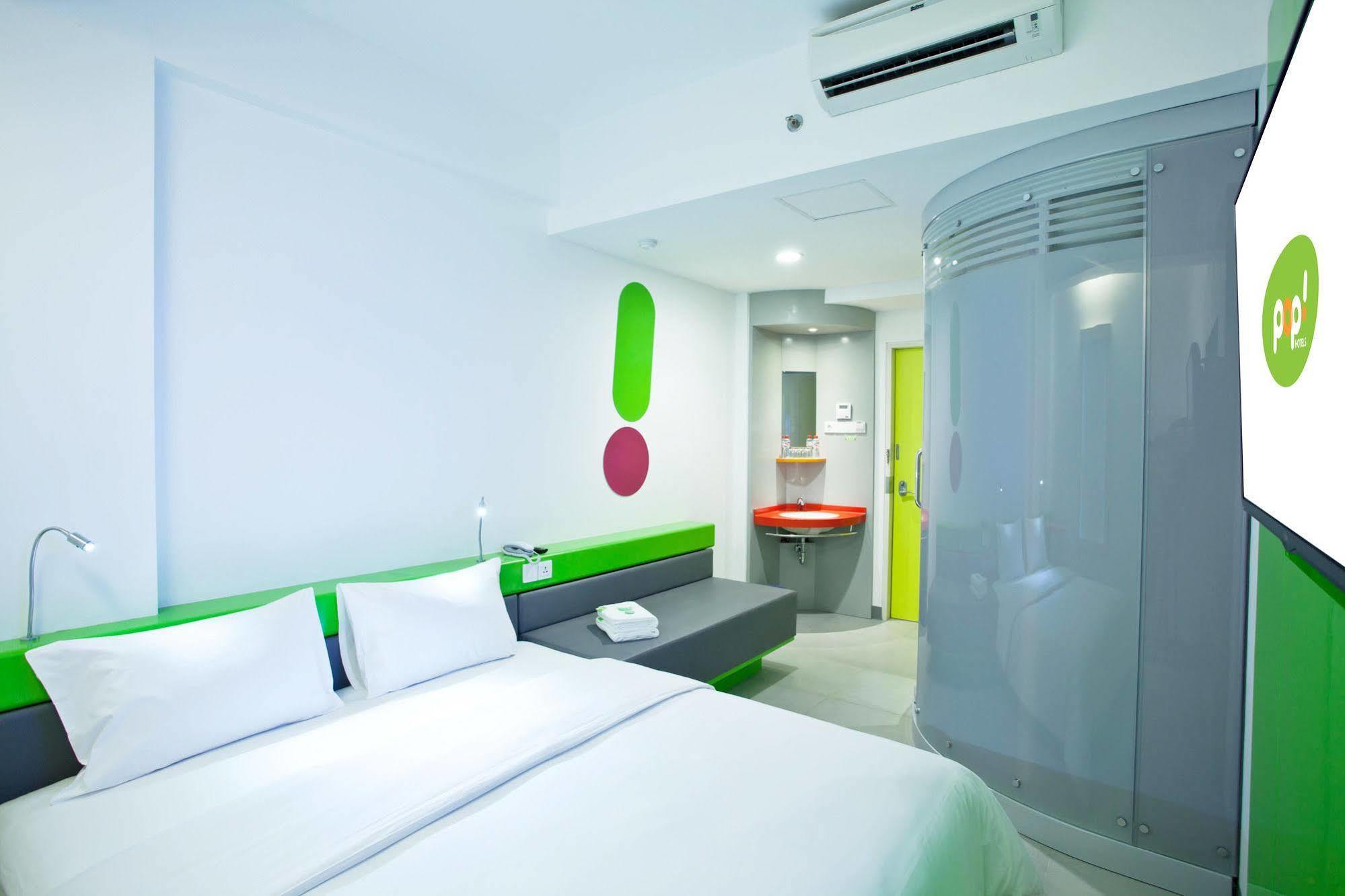 Pop! Hotel Gubeng Surabaya Dış mekan fotoğraf